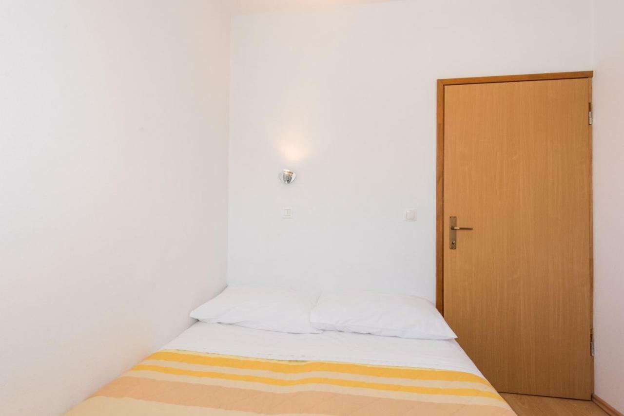 Apartments Maco Petrcane Exterior foto